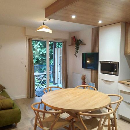 Duplex Lumineux - 40M2 - 2 Chambres - Balcon Terrasse - Parking - Entierement Renove En Mai 2024 Cauterets Eksteriør bilde